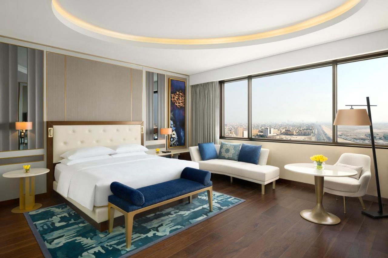 Grand Hyatt Al Khobar Hotel And Residences Exterior foto Deluxe Room