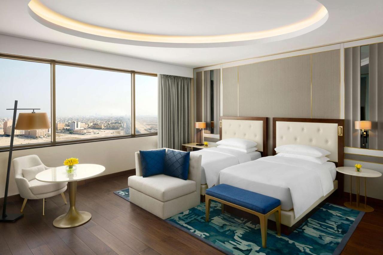 Grand Hyatt Al Khobar Hotel And Residences Exterior foto Deluxe room