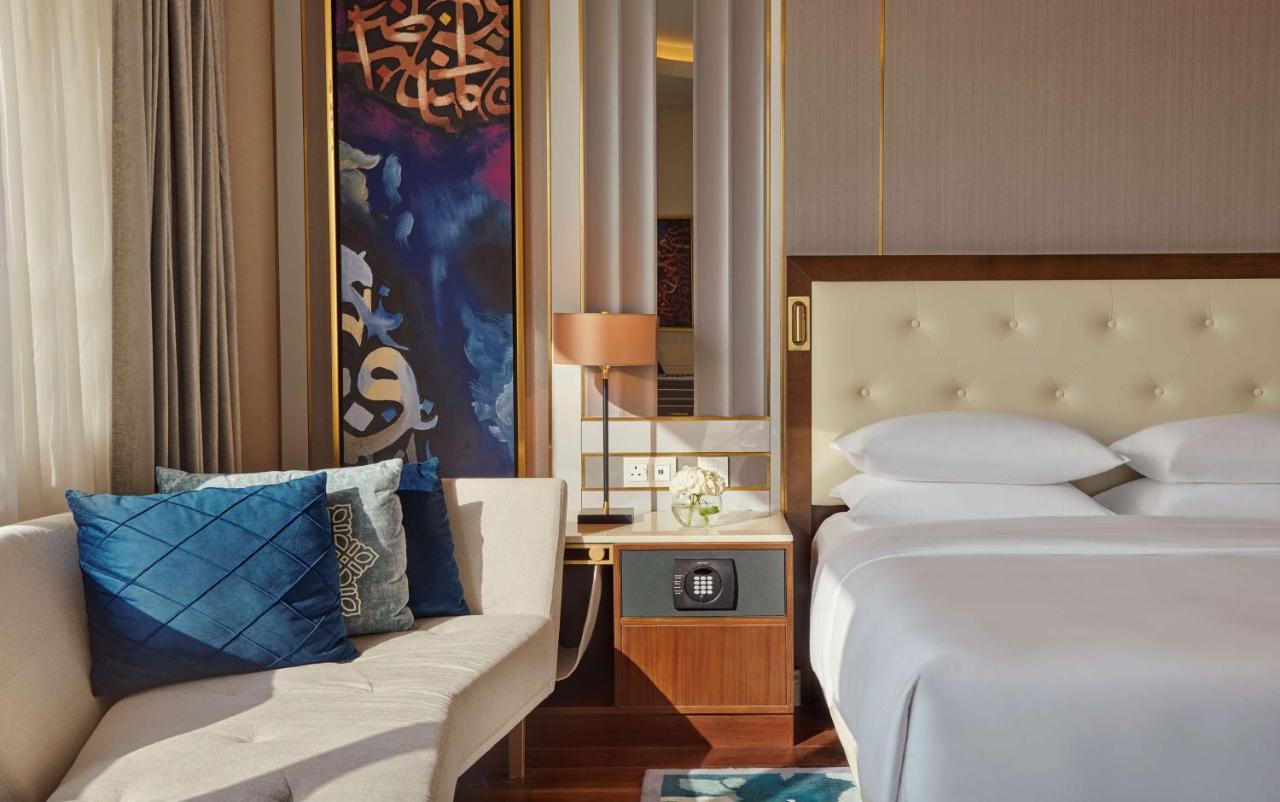 Grand Hyatt Al Khobar Hotel And Residences Exterior foto Deluxe Room
